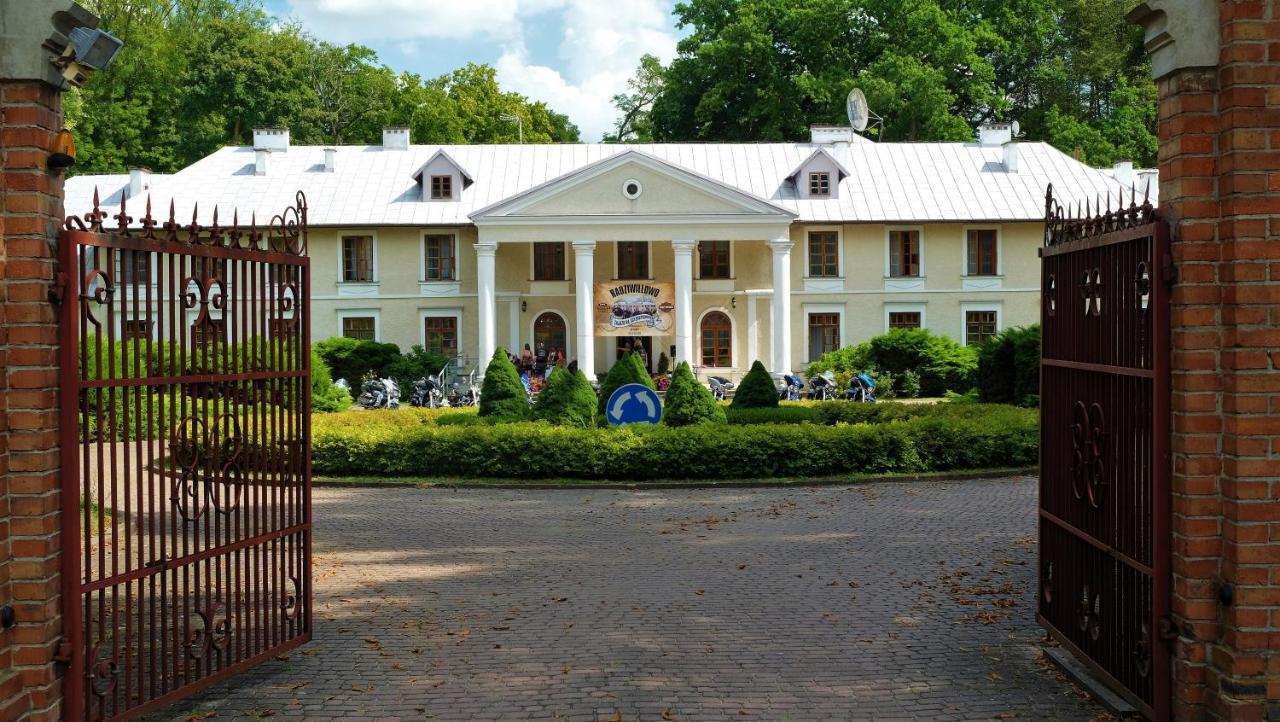 Hotel Rytwiany Palac Екстер'єр фото
