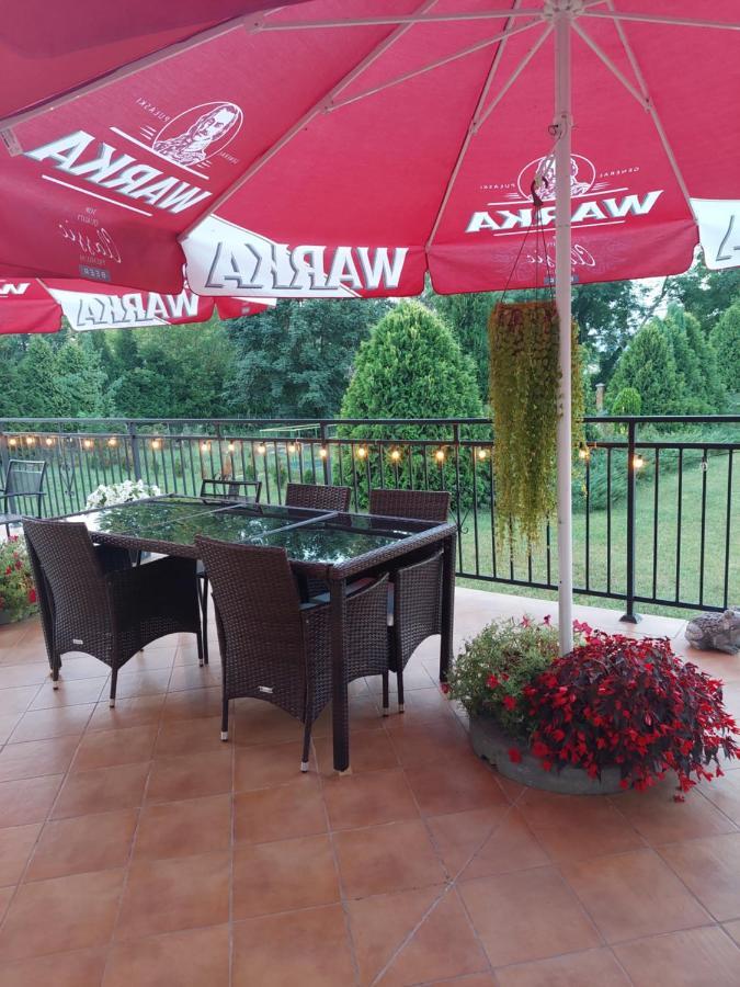Hotel Rytwiany Palac Екстер'єр фото